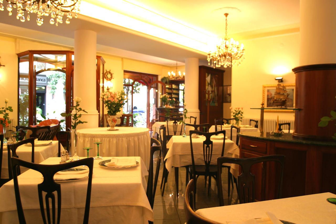 Hotel Pescetto อัลเบงกา ภายนอก รูปภาพ