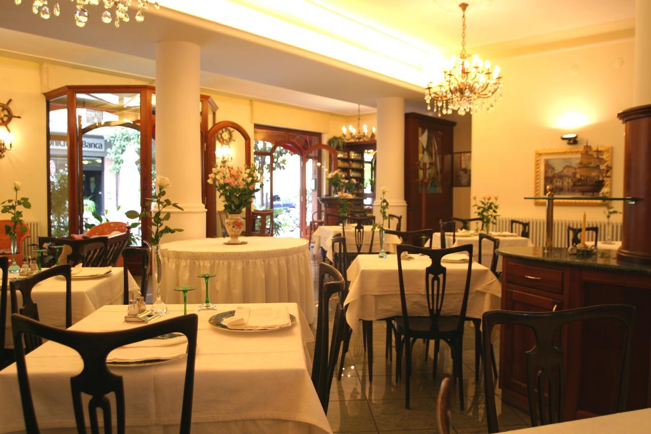 Hotel Pescetto อัลเบงกา ภายนอก รูปภาพ