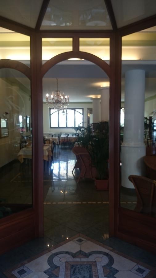 Hotel Pescetto อัลเบงกา ภายนอก รูปภาพ