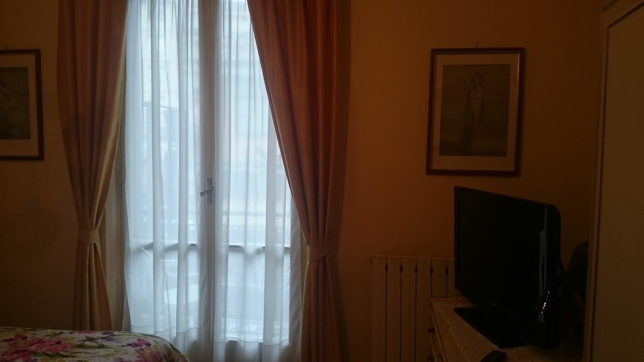 Hotel Pescetto อัลเบงกา ภายนอก รูปภาพ