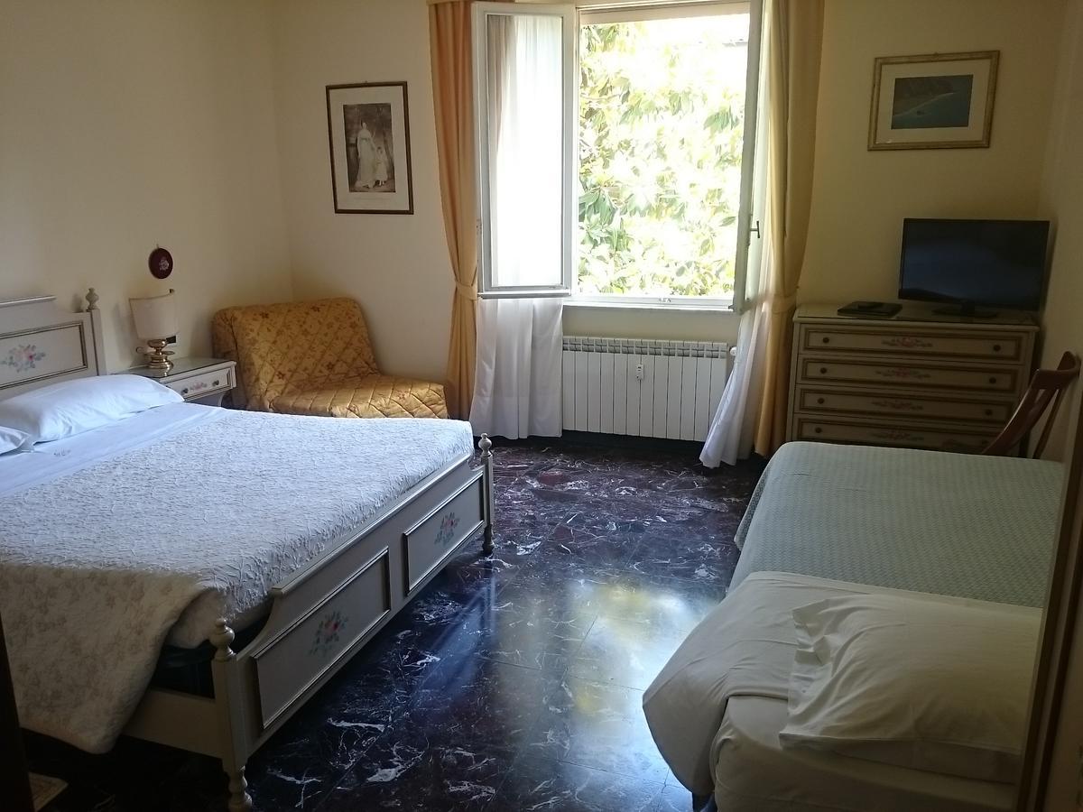 Hotel Pescetto อัลเบงกา ภายนอก รูปภาพ